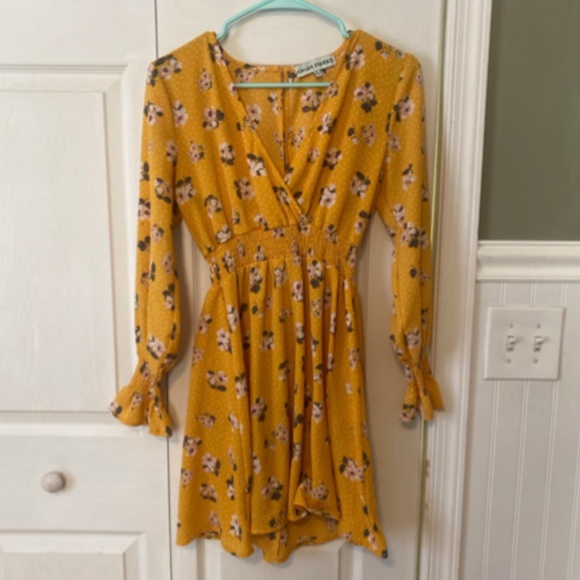 Yellow Floral Dress - Picture 1 of 2